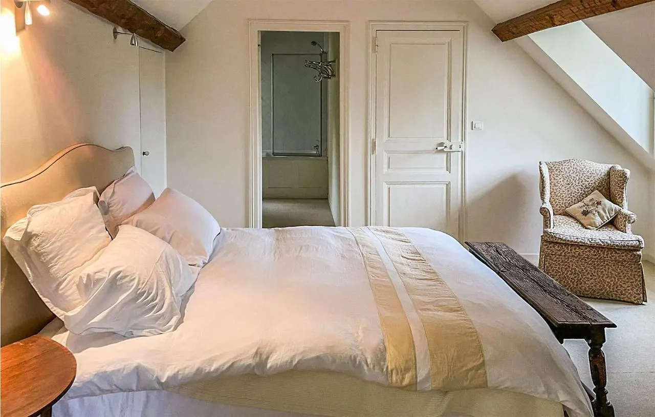 5 Bedroom Gorgeous Home In Sarrazac Cressensac-Sarrazac 0*,